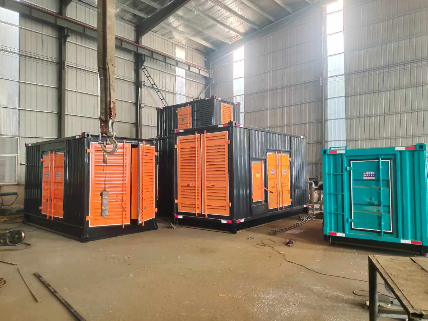 青河发动机故障灯亮了是什么原因？