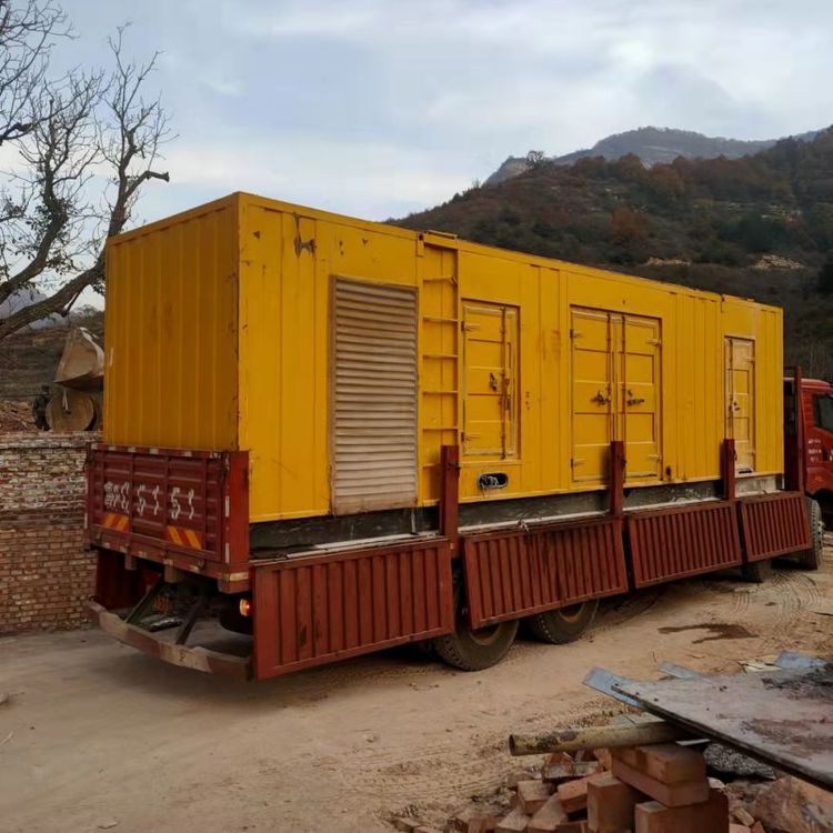 青河200kW 发电机组在带电阻性负载时，输出功率会受到哪些因素的影响？